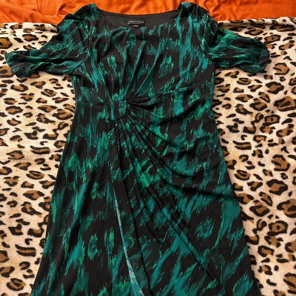 Women’s work dress